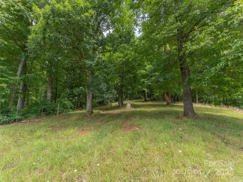 00 Bark Trail Waynesville NC 28786