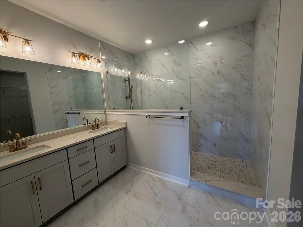 6108 Westheart Way Charlotte NC 28278