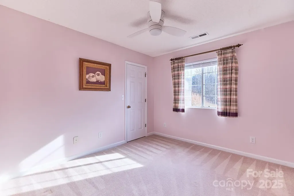 2625 Stratford Lake Road Winston Salem NC 27103