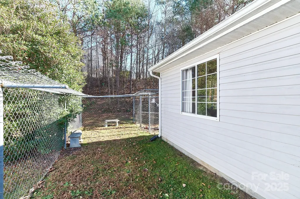 2625 Stratford Lake Road Winston Salem NC 27103