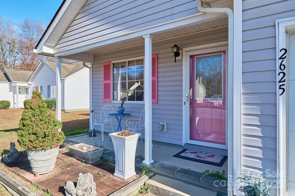 2625 Stratford Lake Road Winston Salem NC 27103