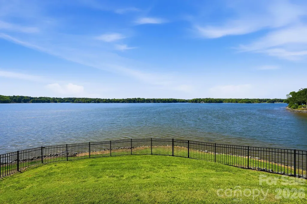 16525 Forest Home Road Charlotte NC 28278