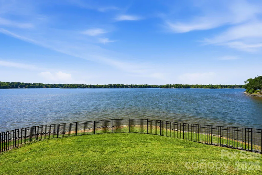 16525 Forest Home Road Charlotte NC 28278