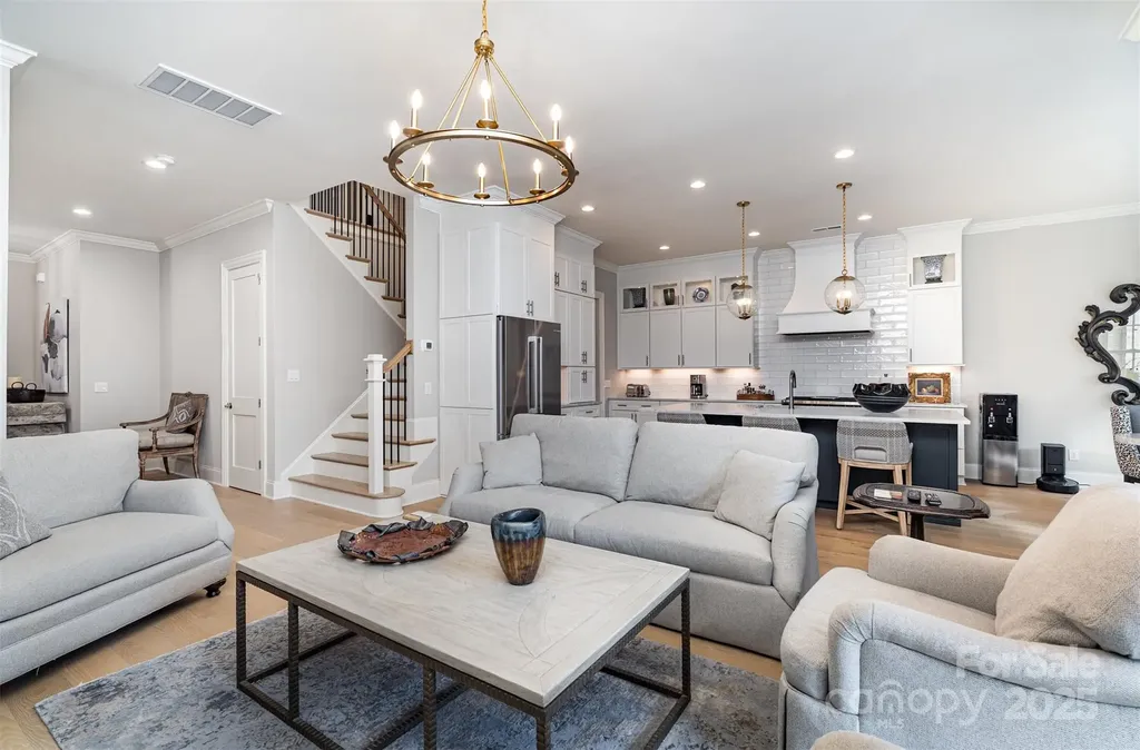 119 Thorncote Place Charlotte NC 28226