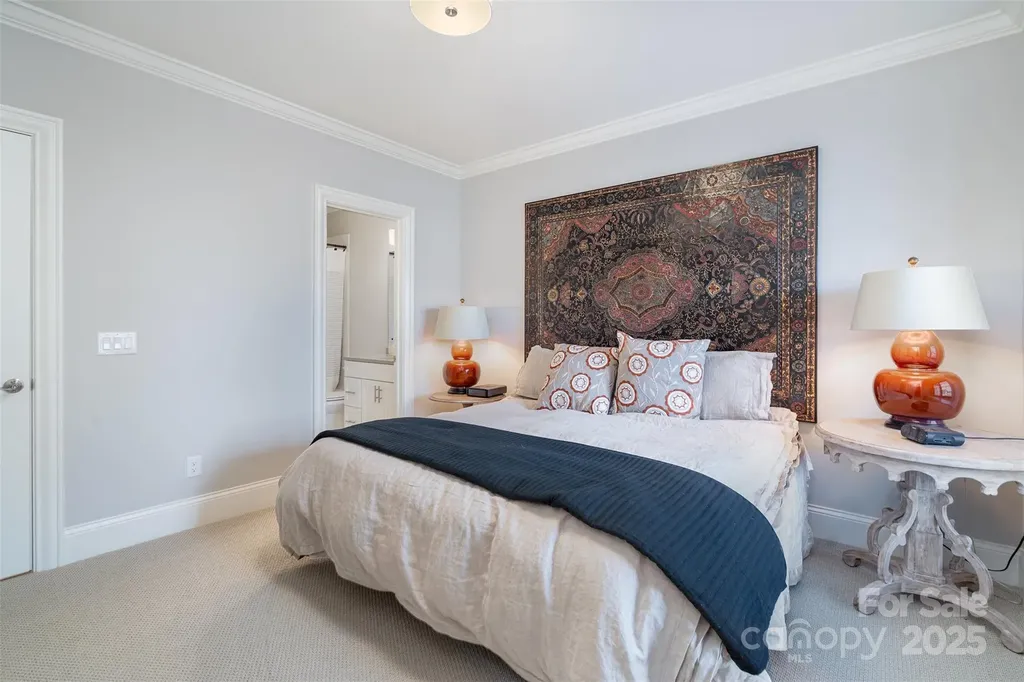 119 Thorncote Place Charlotte NC 28226