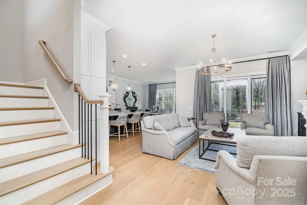 119 Thorncote Place Charlotte NC 28226