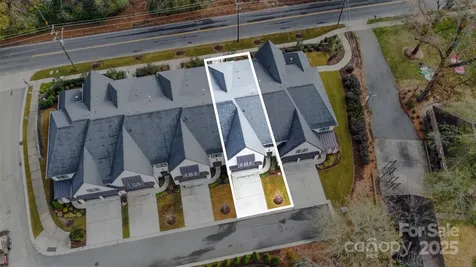 119 Thorncote Place Charlotte NC 28226