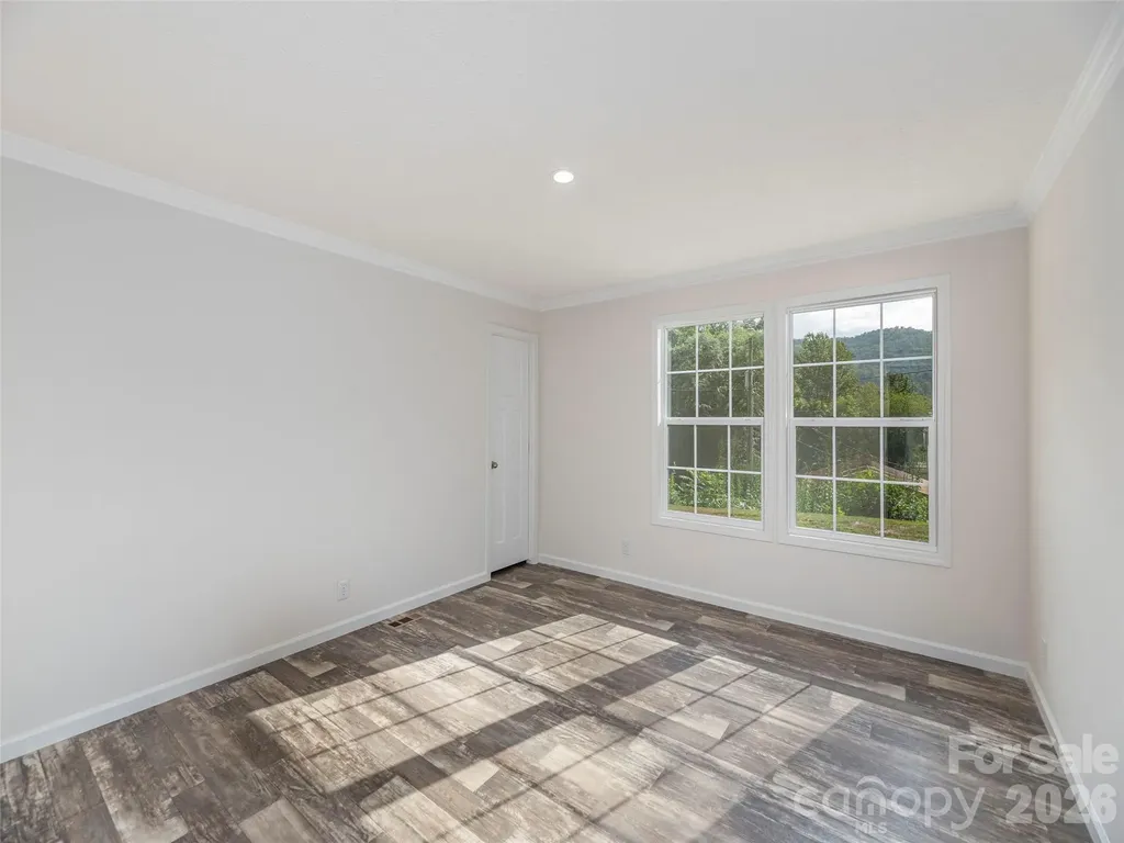 15 Joe Davis Road Sylva NC 28779
