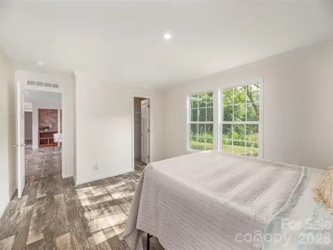 15 Joe Davis Road Sylva NC 28779