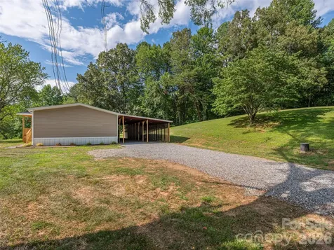 15 Joe Davis Road Sylva NC 28779