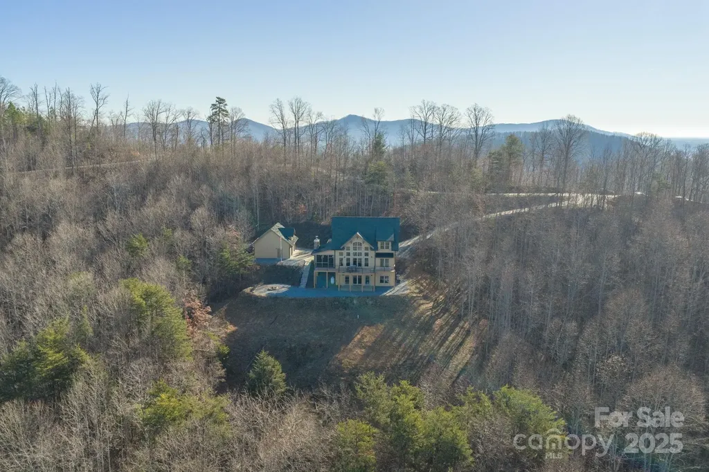 146 Sarinac Drive Bostic NC 28018