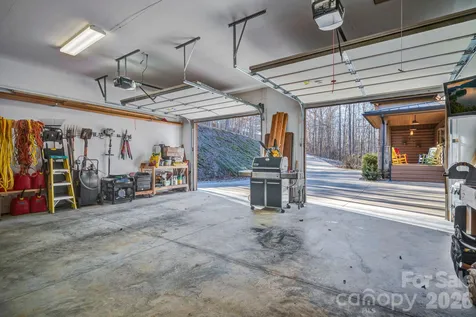 146 Sarinac Drive Bostic NC 28018