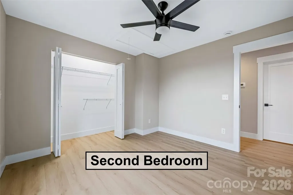 12 Knox Road Black Mountain NC 28711