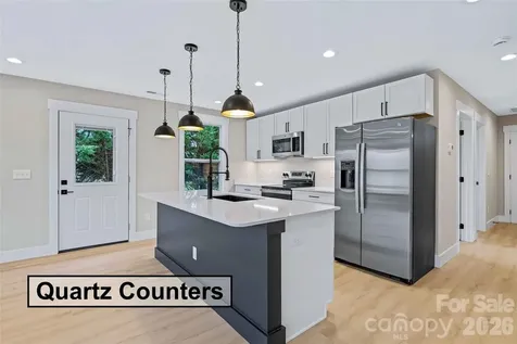 12 Knox Road Black Mountain NC 28711