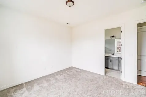 16004 Deer River Road Charlotte NC 28278