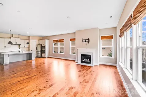 16004 Deer River Road Charlotte NC 28278
