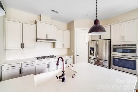 16004 Deer River Road Charlotte NC 28278