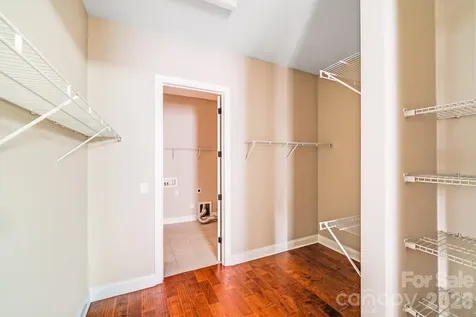16004 Deer River Road Charlotte NC 28278