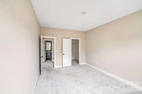 16004 Deer River Road Charlotte NC 28278