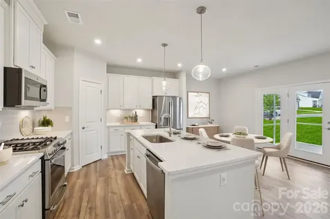 1095 Arundle Road Sherrills Ford NC 28673