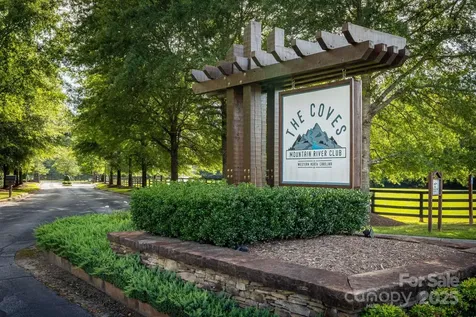 1038 Round Rock Road Lenoir NC 28645