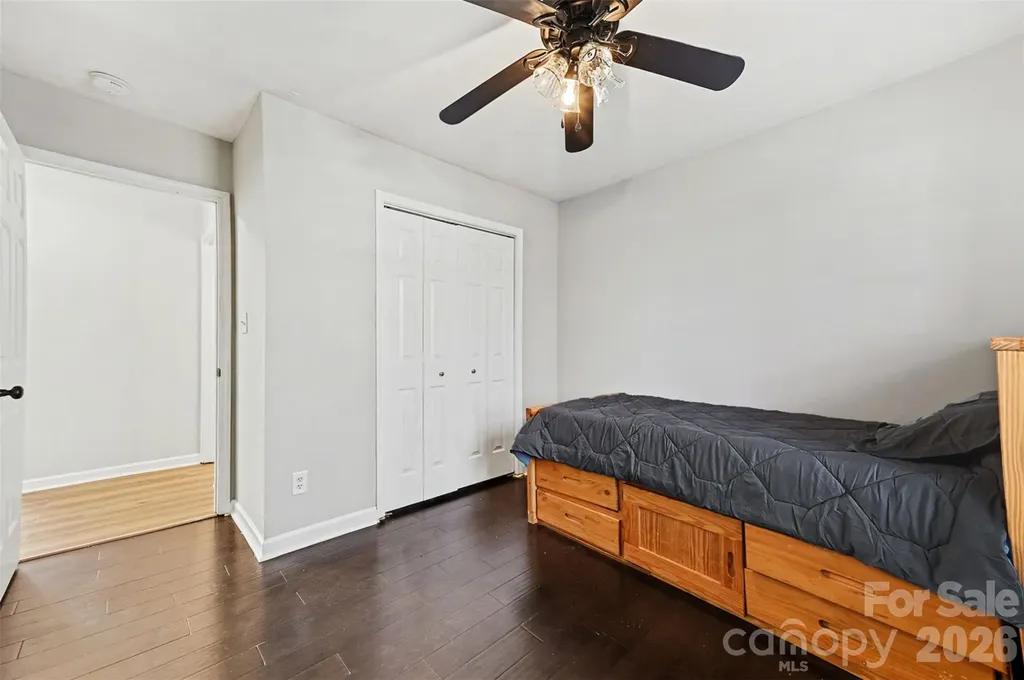 105 3rd Avenue NW Hildebran NC 28637