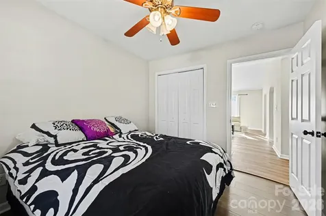 105 3rd Avenue NW Hildebran NC 28637