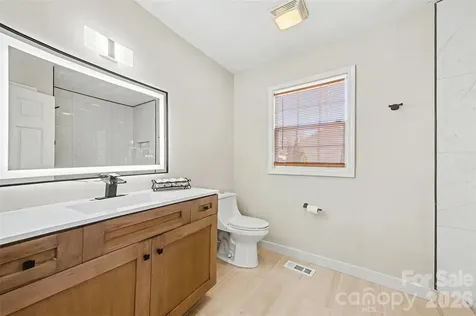 105 3rd Avenue NW Hildebran NC 28637