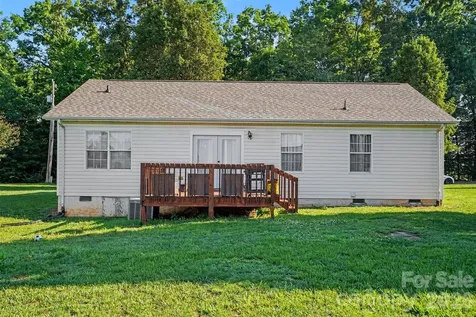 105 3rd Avenue NW Hildebran NC 28637