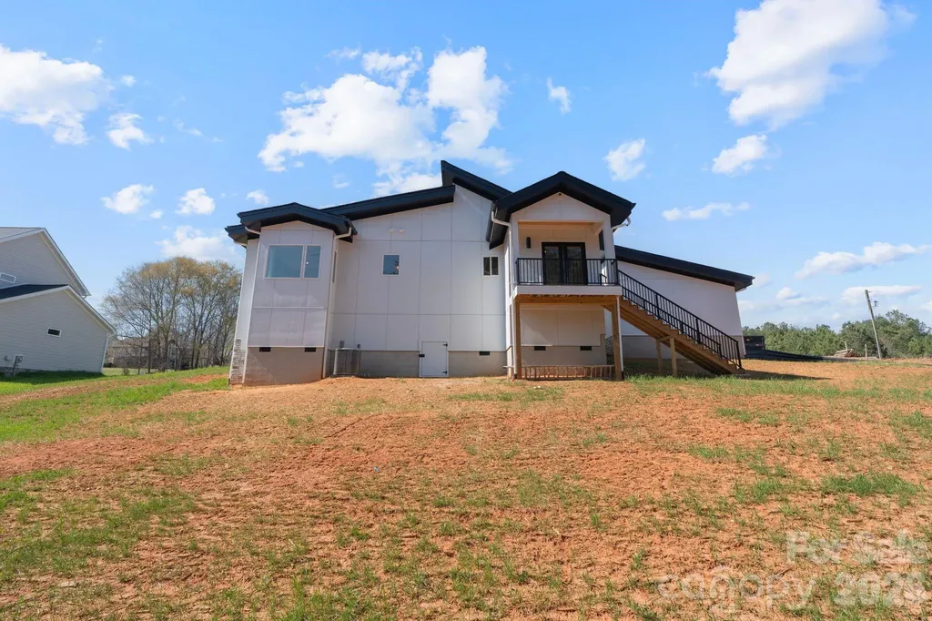 5733 Selkirk Drive Hickory NC 28601