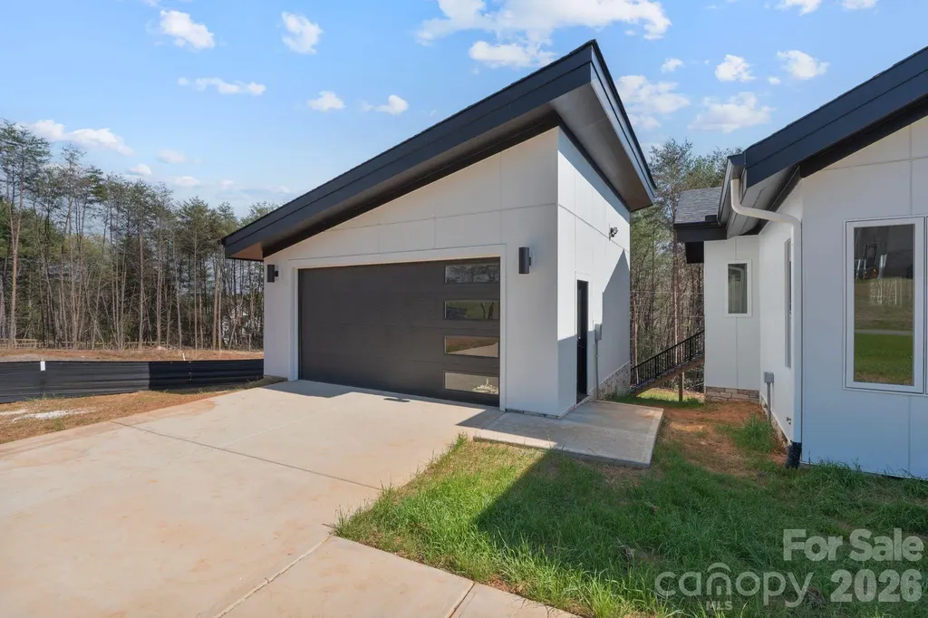 5733 Selkirk Drive Hickory NC 28601