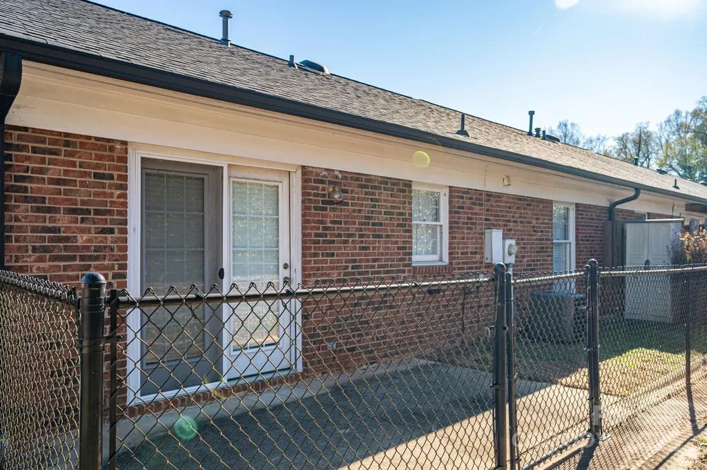 1212 E Franklin Boulevard Gastonia NC 28054
