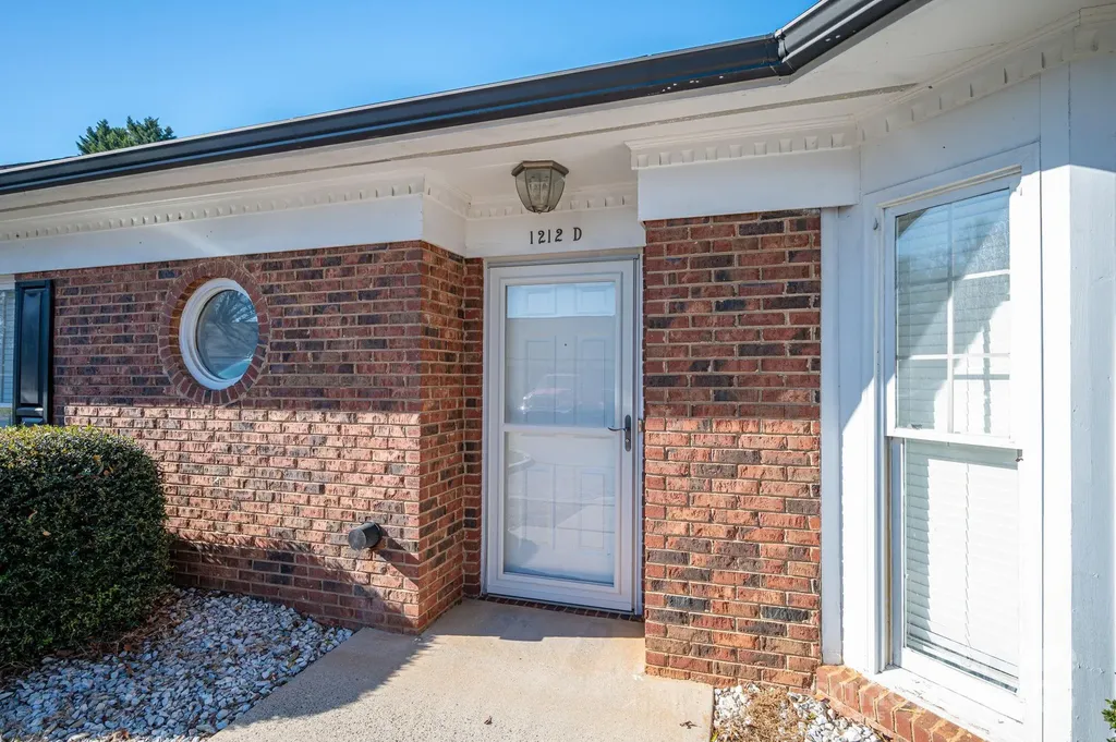 1212 E Franklin Boulevard Gastonia NC 28054