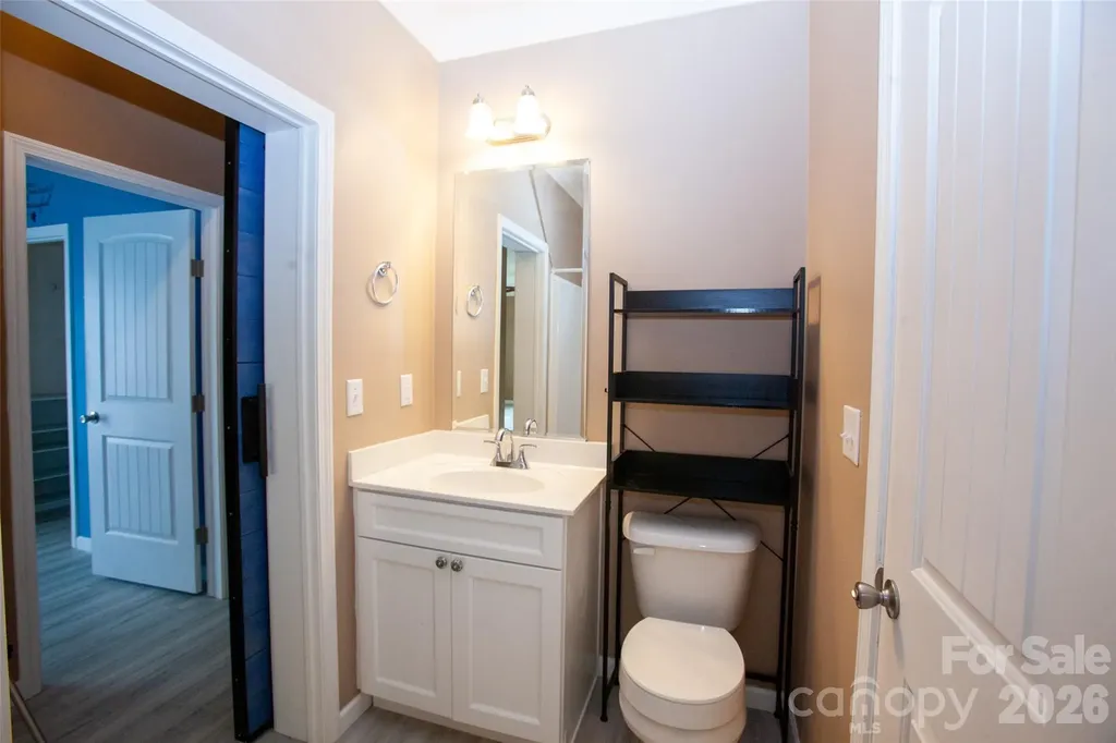 83 Moss Hill Drive Hendersonville NC 28792