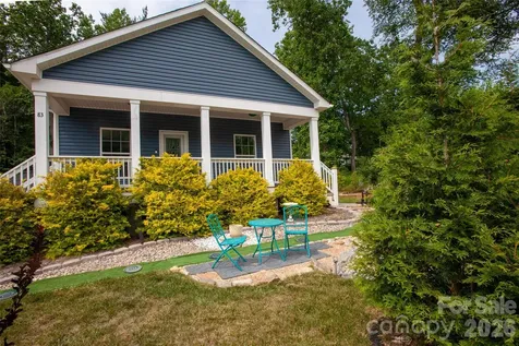 83 Moss Hill Drive Hendersonville NC 28792