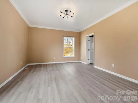 83 Moss Hill Drive Hendersonville NC 28792