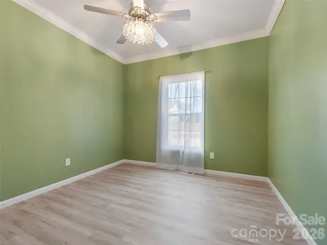 83 Moss Hill Drive Hendersonville NC 28792
