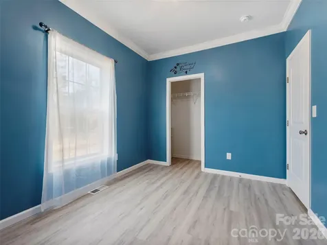 83 Moss Hill Drive Hendersonville NC 28792