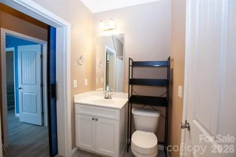 83 Moss Hill Drive Hendersonville NC 28792