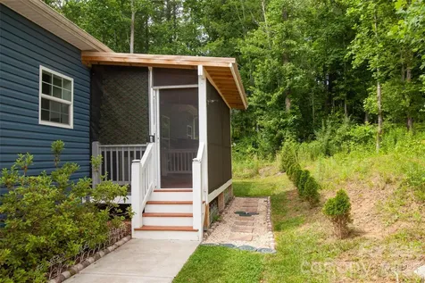 83 Moss Hill Drive Hendersonville NC 28792