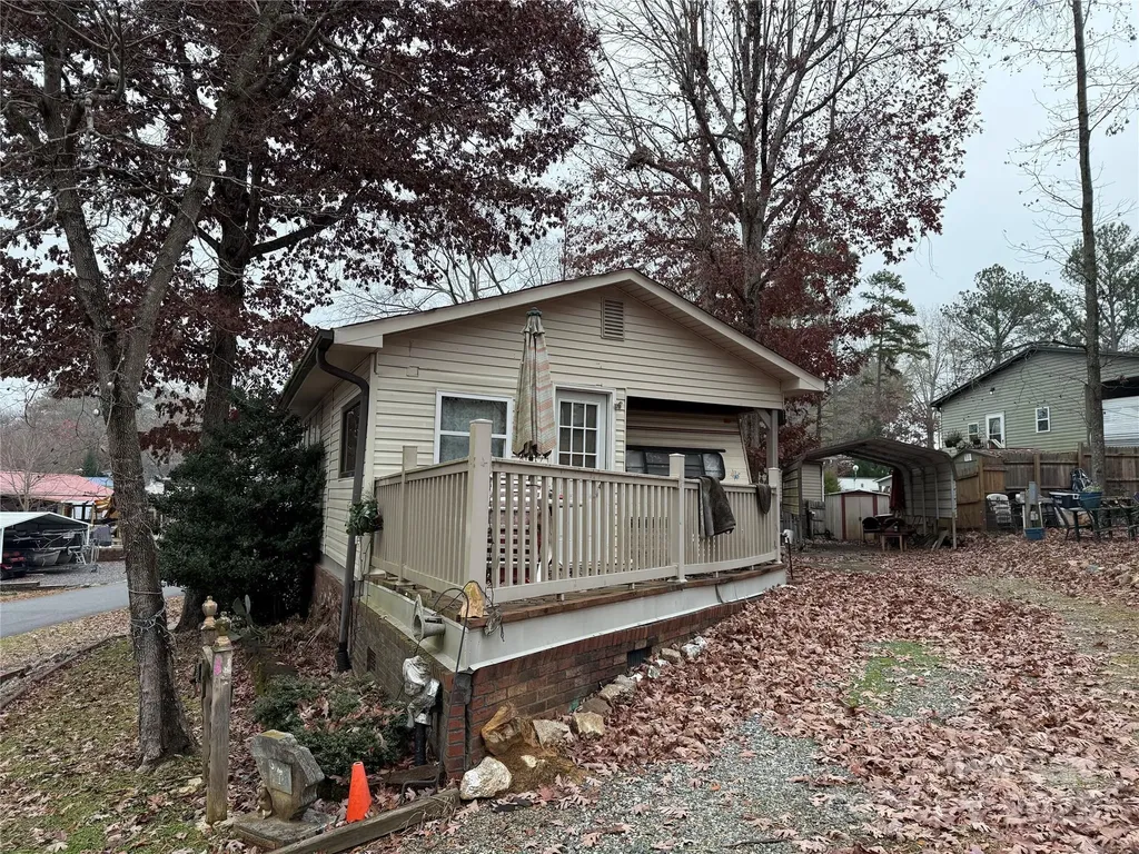102 Arrowood Trail Mount Gilead NC 27306