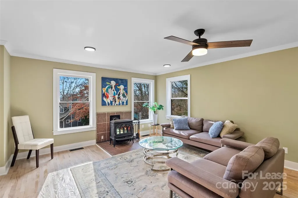 5 Elmore Street Asheville NC 28804