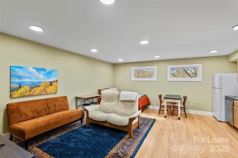 5 Elmore Street Asheville NC 28804
