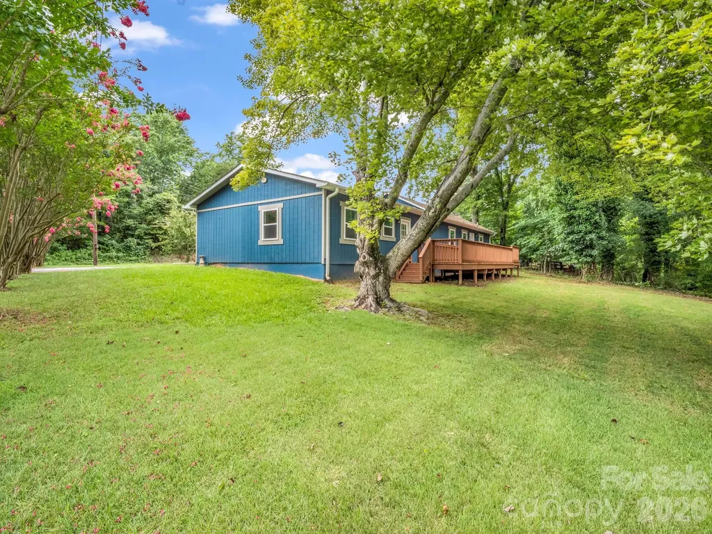611 Peniel Road Columbus NC 28722