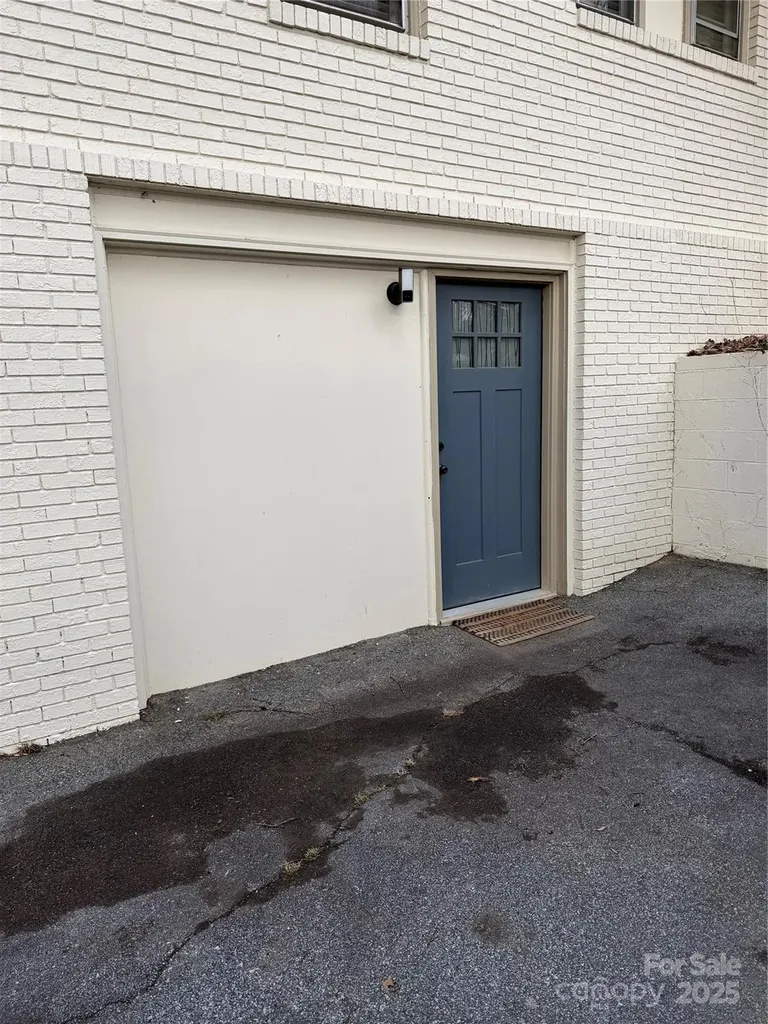 196 Weston Road Arden NC 28704