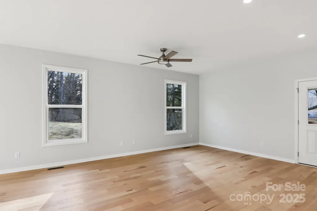 119 Lincoln Ridge Drive Candler NC 28715