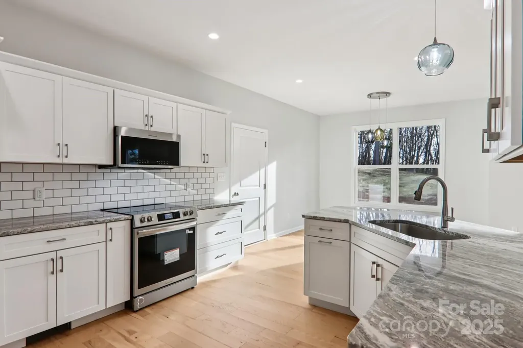 119 Lincoln Ridge Drive Candler NC 28715