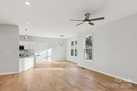 119 Lincoln Ridge Drive Candler NC 28715