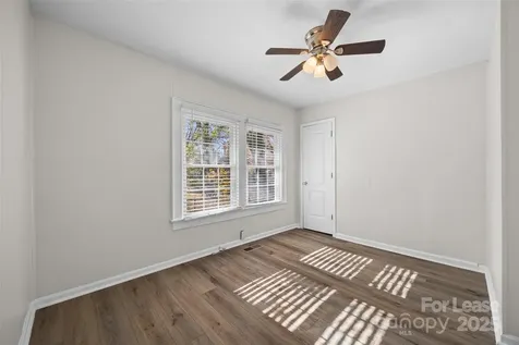 807 N Morris Street Gastonia NC 28052