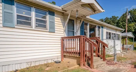 531 Bryson Road Candler NC 28715